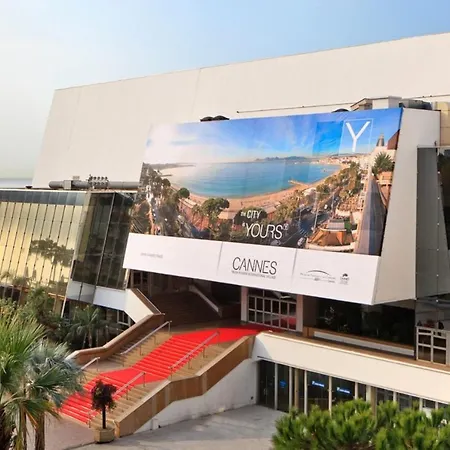Charming Studio Ideal For Congresses And Holidays Live In Gazagnaire Cannes Buitenkant foto